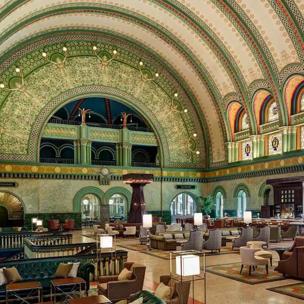 Where_Women_Made_HIstory_St._Louis_Union_Station_Hotel_Curio_Collection_by_Hilton_1894_St._Louis_Missouri