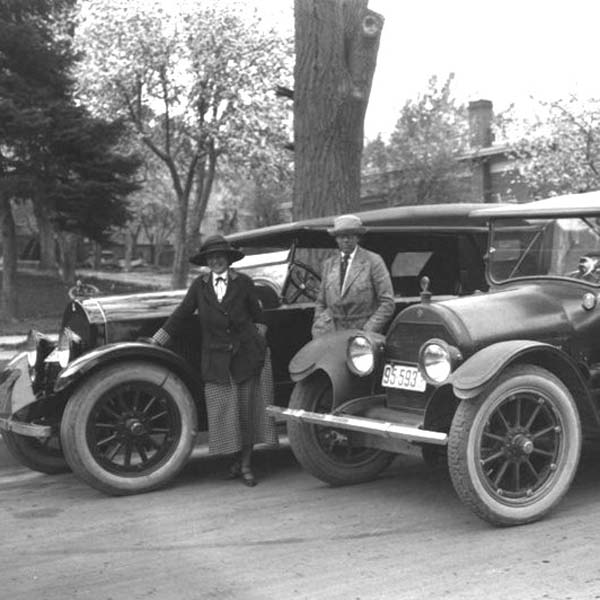 Where_Women_Made_History_Hotel_Boulderado_1909_Boulder_Colorado_Molloy_and_MacLeay_with_Taxis