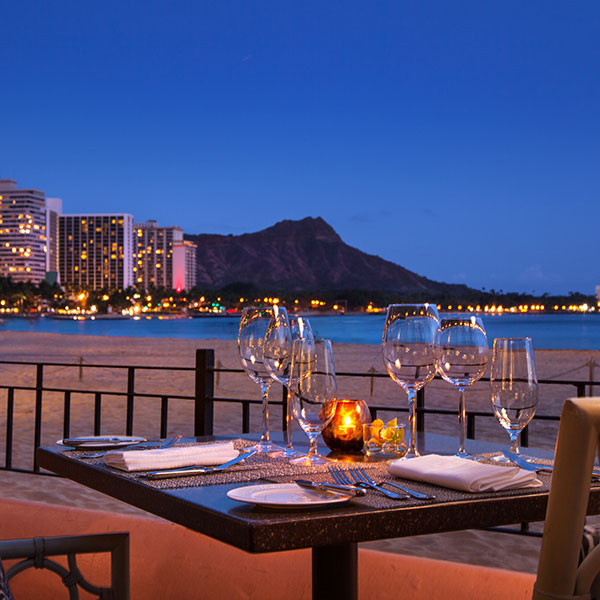 The-Royal-Hawaiian-A-Luxury-Collection-Resort-Honolulu-Hawaii-Azure-Restaurant-with-Ocean-View-hero.jpg